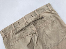 Load image into Gallery viewer, Vintage G-Star Corduroy Pants | 33/32