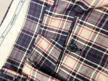 Load image into Gallery viewer, Vintage Lacoste Shorts | L