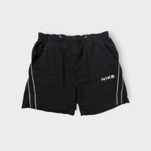 Load image into Gallery viewer, Vintage Nike Shorts | S