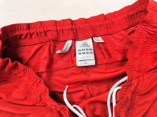 Load image into Gallery viewer, Vintage Adidas FC Bayern Shorts | XL