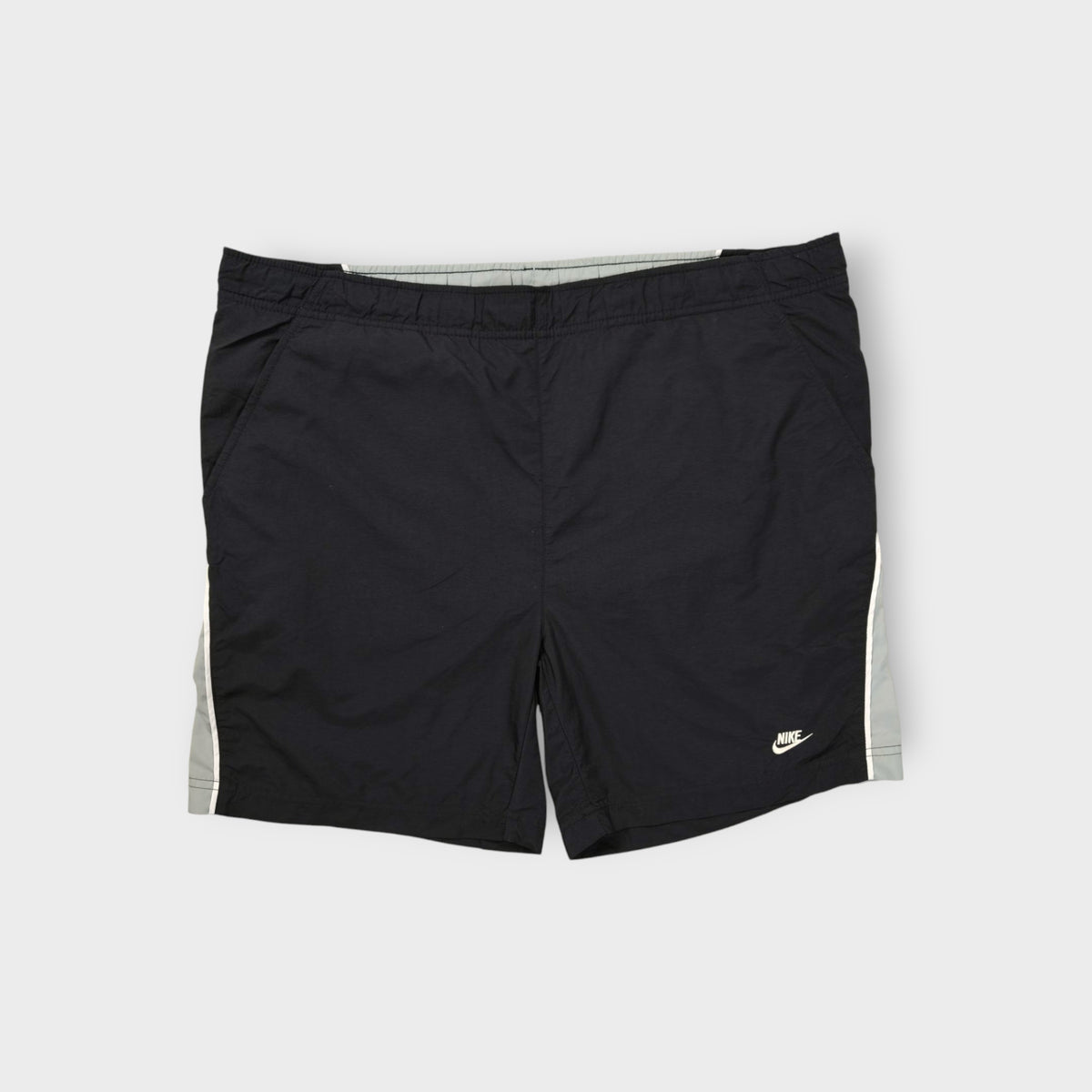 Vintage Nike Shorts | M