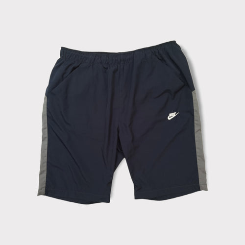 Vintage Nike Shorts | L