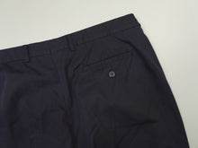 Load image into Gallery viewer, Vintage Lacoste Shorts | 49