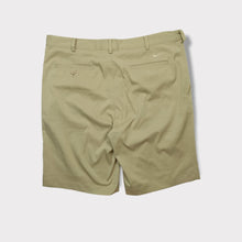 Load image into Gallery viewer, Nike Golf Shorts | 36