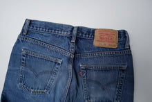 Load image into Gallery viewer, Vintage Levi's Jeans | 31/32