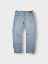 Load image into Gallery viewer, Vintage Levi's Jeans | 32/30
