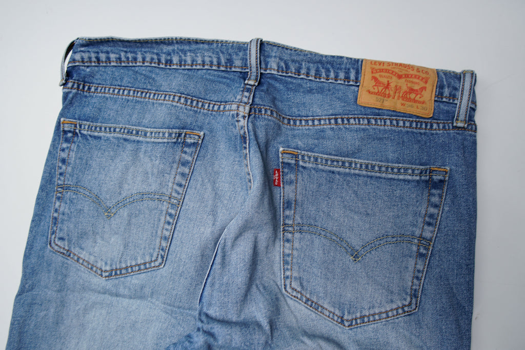 Vintage Levi's Jeans | 36/30