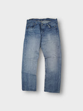 Load image into Gallery viewer, Vintage Levi's Jeans | 36/32