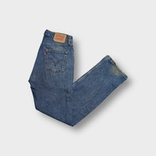 Load image into Gallery viewer, Vintage Levi's Jeans | 31/34