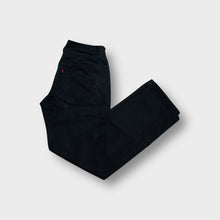 Load image into Gallery viewer, Vintage Levi's Jeans | 32/32