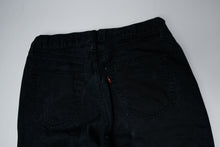 Load image into Gallery viewer, Vintage Levi's Jeans | 32/32