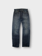 Load image into Gallery viewer, Vintage Levi's Jeans | 32/34