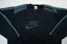 Load image into Gallery viewer, Vintage Nike Sweater | M