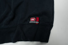 Load image into Gallery viewer, Vintage Nike Sweater | M