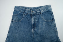 Load image into Gallery viewer, Vintage Karl Kani Shorts | M