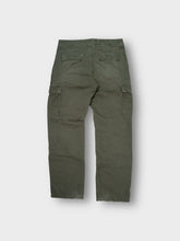 Load image into Gallery viewer, Vintage Lacoste Cargo Pants | M