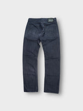 Load image into Gallery viewer, Vintage Levi's Jeans | 32/34
