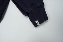 Load image into Gallery viewer, Vintage Puma Sweater | L