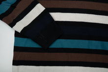 Load image into Gallery viewer, Vintage Lacoste Knit Sweater | L