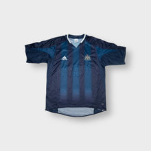 Load image into Gallery viewer, Vintage Adidas Newcastle United 04-05 Third Jersey | M