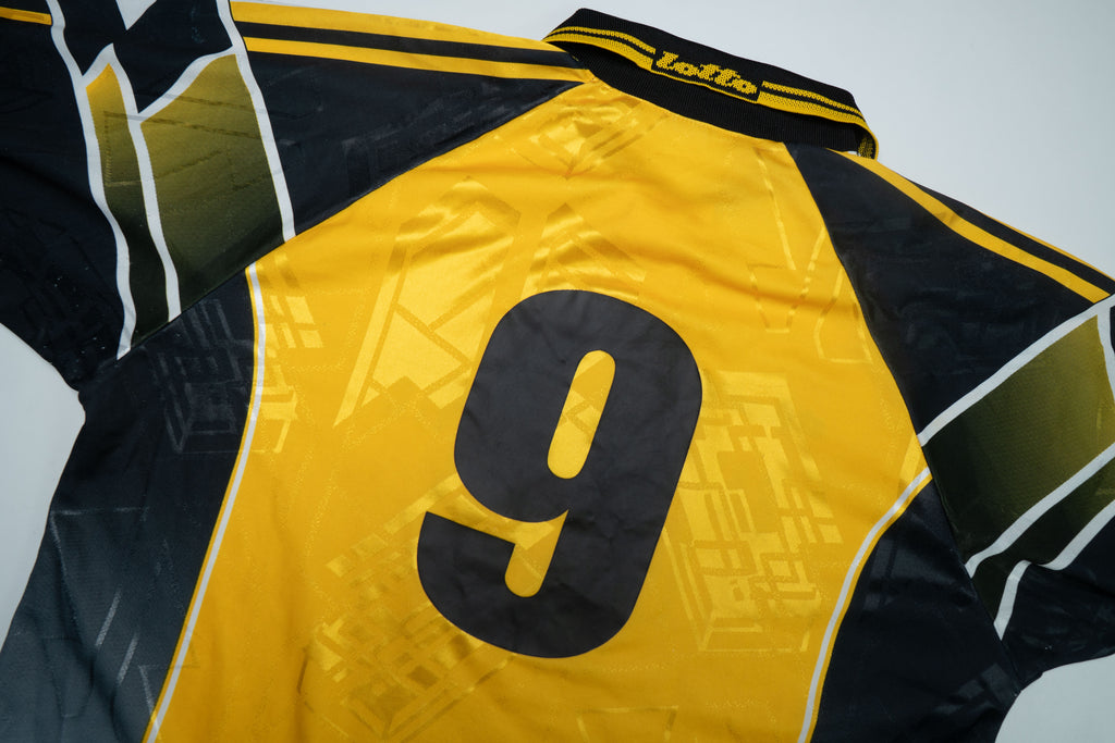 Vintage Lotto Soccer Jersey | XL
