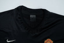 Load image into Gallery viewer, Vintage Nike Manchester United 02-03 Van Nistelrooy Training Shirt | XL