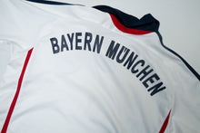 Load image into Gallery viewer, Adidas FC Bayern 06-07 Jersey | D164 / XS