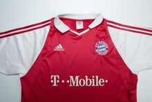 Load image into Gallery viewer, Vintage Adidas FC Bayern 04-05 Jersey | L