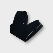 Load image into Gallery viewer, Vintage Nike Trackpants | L