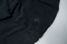 Load image into Gallery viewer, Vintage Nike Sweatpants | M