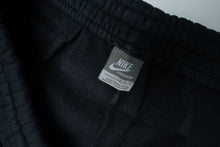 Load image into Gallery viewer, Vintage Nike Sweatpants | M