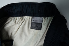 Load image into Gallery viewer, Vintage Nike Trackpants | L