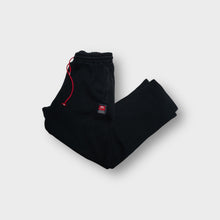 Load image into Gallery viewer, Nike Sweatpants | M