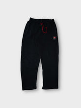 Load image into Gallery viewer, Nike Sweatpants | M