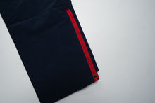 Load image into Gallery viewer, Vintage Nike Trackpants | Wmns L / Men's S