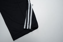 Load image into Gallery viewer, Vintage Adidas Trackpants | XL