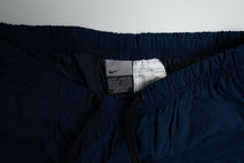 Load image into Gallery viewer, Vintage Nike Trackpants | M
