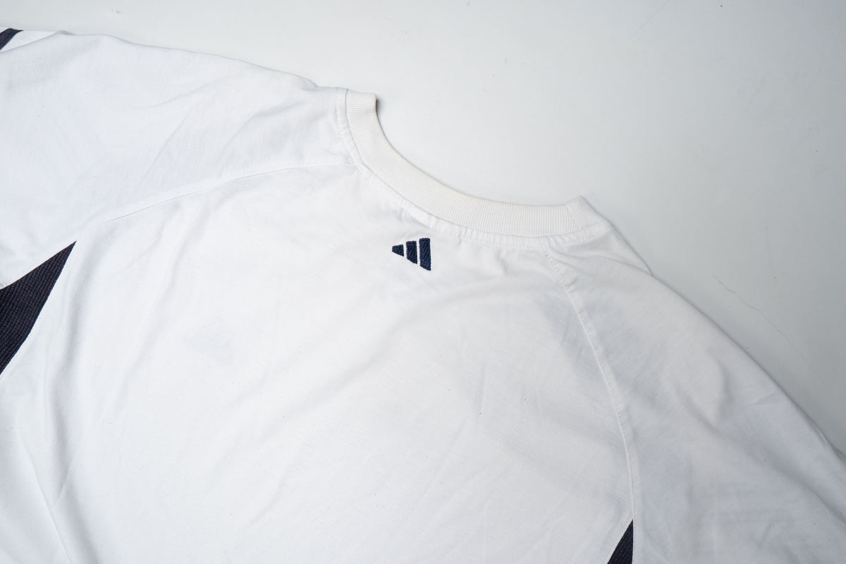 Vintage Adidas T-Shirt | M