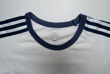 Load image into Gallery viewer, Vintage Adidas T-Shirt | S