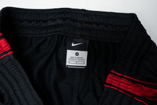 Load image into Gallery viewer, Vintage Nike Trackpants | M