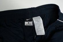 Load image into Gallery viewer, Vintage Nike Trackpants | M