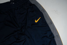 Load image into Gallery viewer, Vintage Nike Trackpants | L