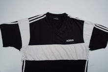 Load image into Gallery viewer, Vintage Adidas T-Shirt | M
