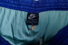 Load image into Gallery viewer, Vintage Nike Trackpants | XL