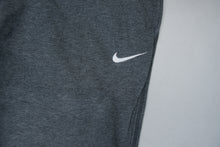 Load image into Gallery viewer, Vintage Nike Sweatpants | S