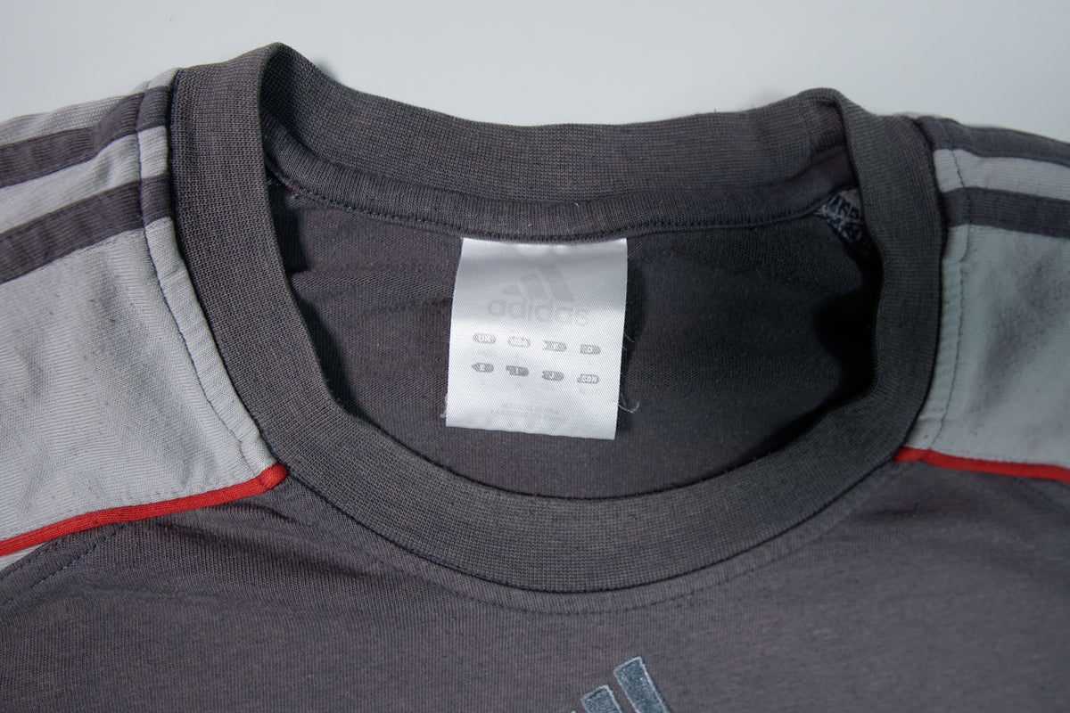 Vintage Adidas T-Shirt | XL
