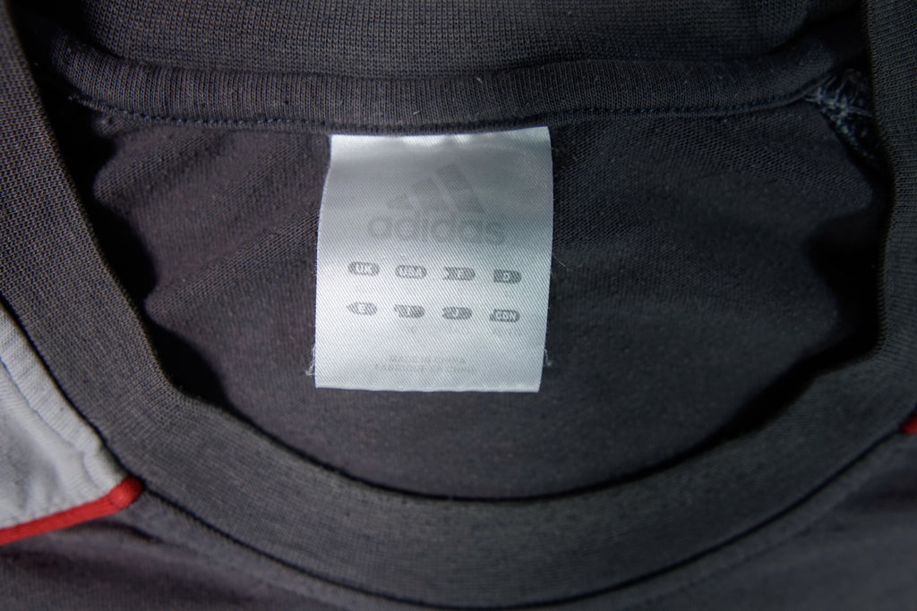 Vintage Adidas T-Shirt | XL