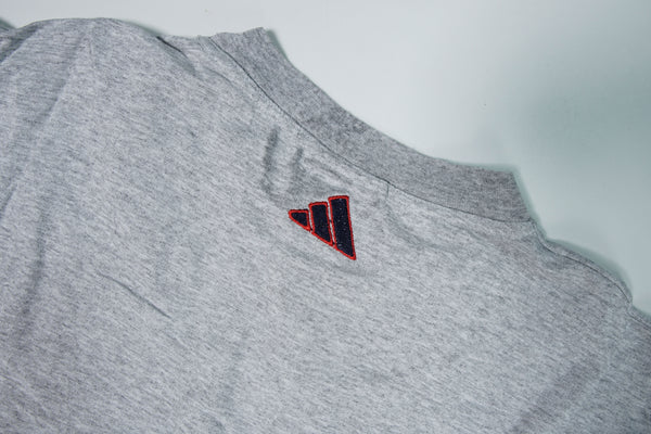 Vintage Adidas T-Shirt | XXL