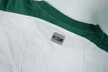 Load image into Gallery viewer, Vintage Reebok T-Shirt | M