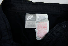 Load image into Gallery viewer, Vintage Nike Trackpants | S